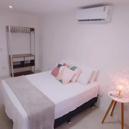 Aconchegante Apartamento Praia do Forte: Estadia Econômica no Centro Cabo Frio Exterior photo